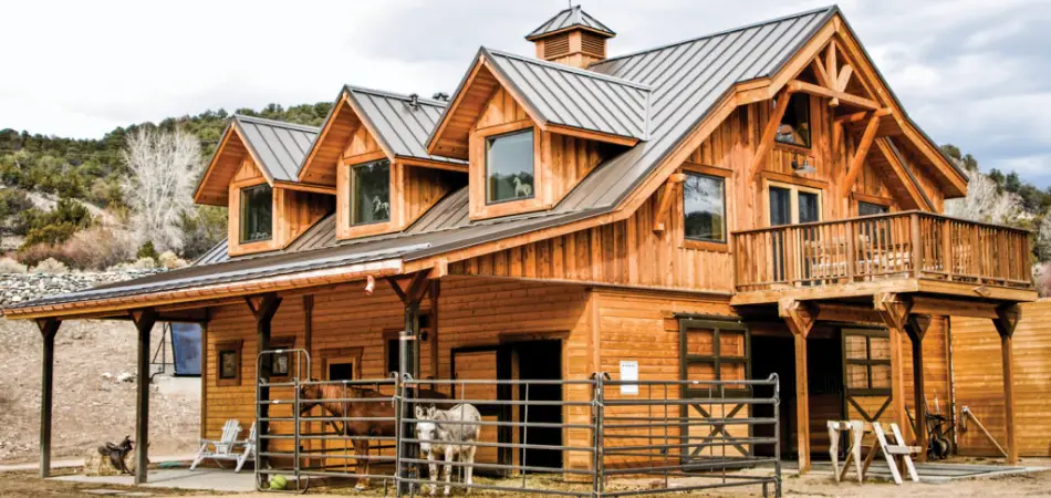 Barndominium With Horse Stalls