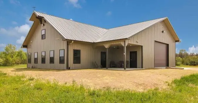 Is It Cheaper to Build a Barndominium House in Missouri