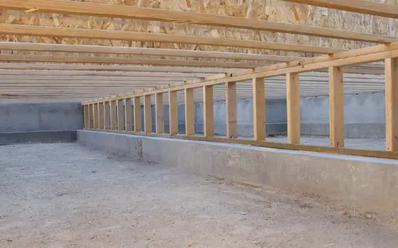 How Will The Crawl Space Affect Your Barndominium